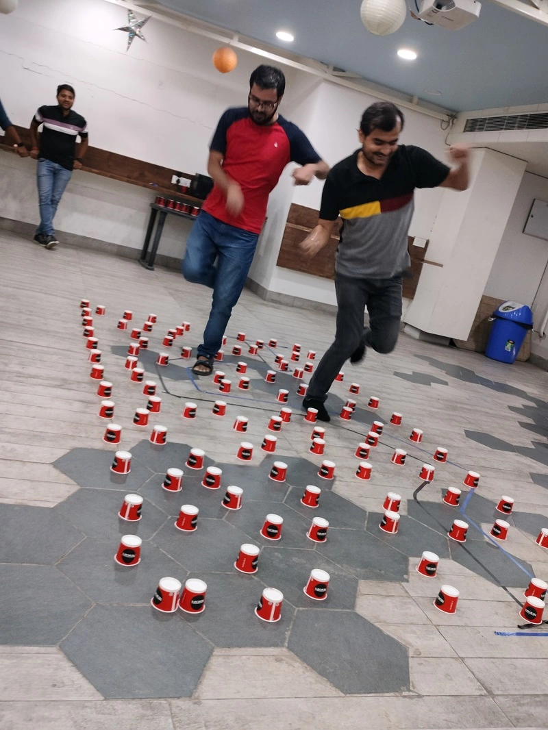 traversing-a-paper-cup-maze